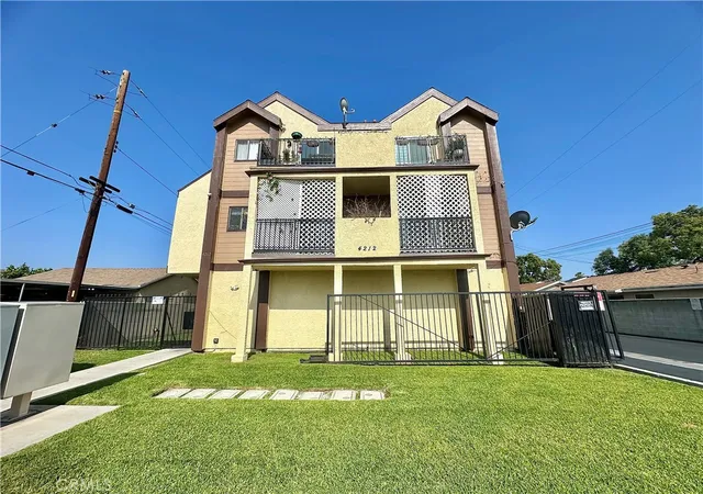 3rd image of 4212 La Rica, Baldwin Park, CA 91706 | MLS# TR26096273