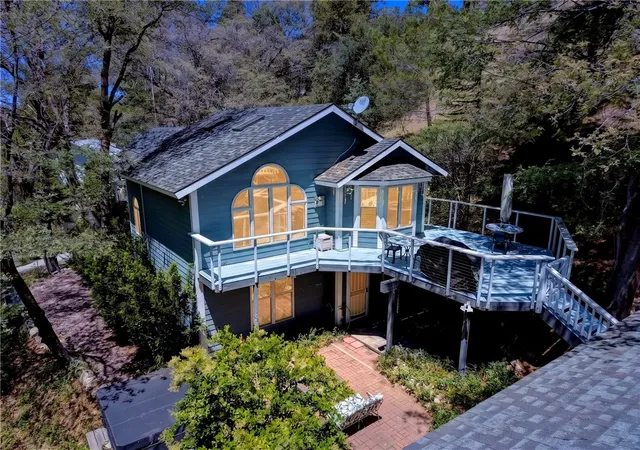 Photo 63 of Sale Pending at 743 Berne, Crestline, CA 92325 | MLS# IG26102729 | Listing updated on 2026-09-29