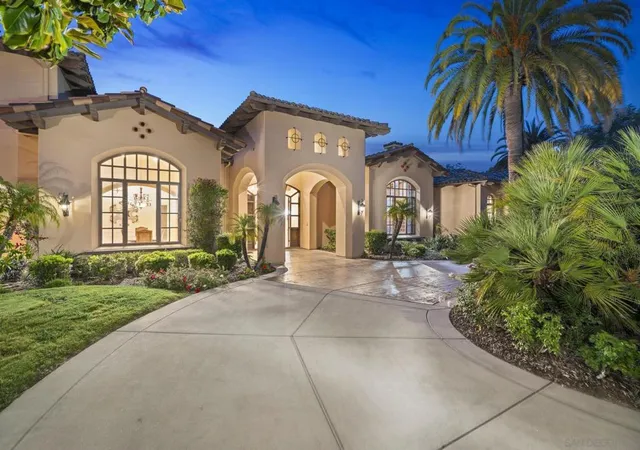 3rd image of 4690 Rancho Del Mar Trl, San Diego, CA 92130 | MLS# 260011479SD