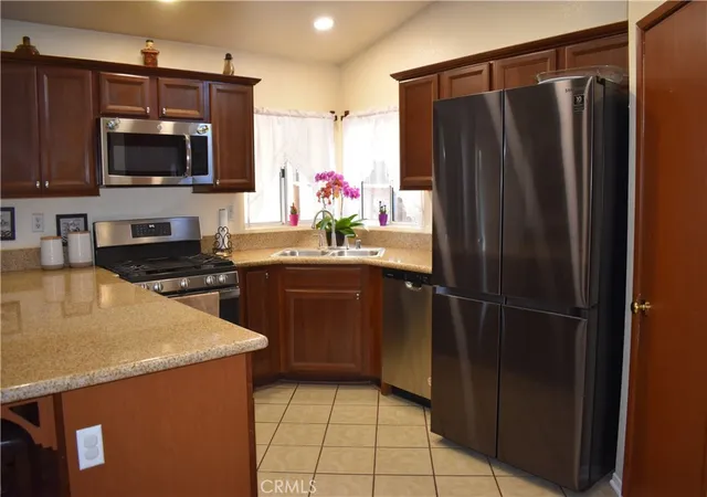 5th image of 10552 Villa, Adelanto, CA 92301 | MLS# MB26102768