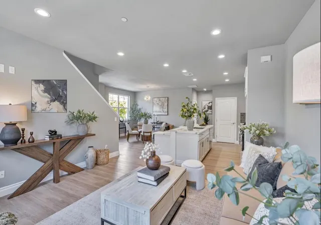 5th image of 24753 O'Neil Ave, Hayward, CA 94544 | MLS# ML82046924