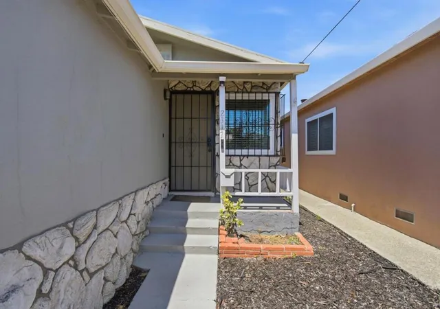 Homes for sale in Richmond, CA | 2317 Virginia Ave, Richmond, CA 94804 | MLS# ML82046927