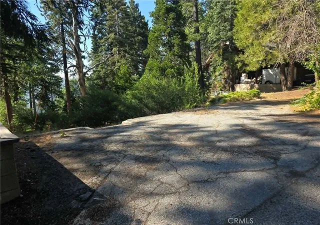4th image of 30778 Live Oak, Running Springs, CA 92382 | MLS# IV26103783