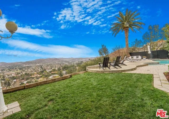 4th image of 3485 Ridgeford Dr, Westlake Village, CA 91361 | MLS# 26832979