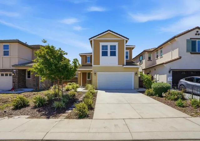 Homes for sale in Oakley, CA | 221 Caputo Cir, Oakley, CA 94561 | MLS# ML82046945