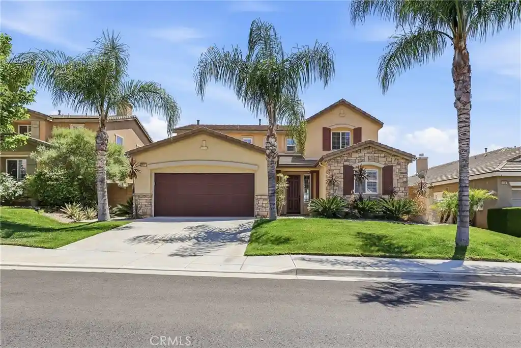 Photo 1 of Single family home for sale at 35071 Trevino, Beaumont, CA 92223 | MLS# IV26103764 | Listing updated on 2026-10-10