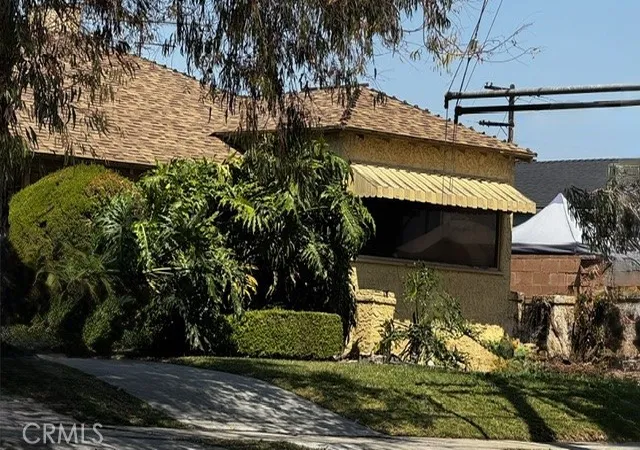 1st image of 10815 S Hoover, Los Angeles, CA 90044 | MLS# PW26102948