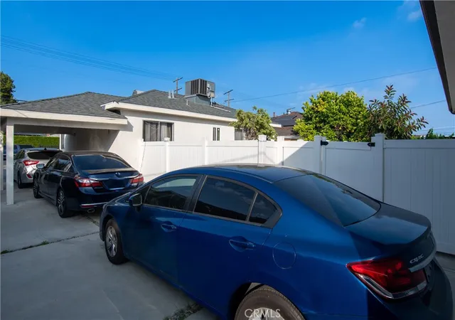 5th image of 10359 Telfair, Pacoima, CA 91331 | MLS# SR26071072