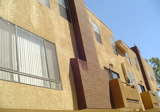 4th image of 8734 - 8736 Burnet, North Hills, CA 91343 | MLS# AR26104036