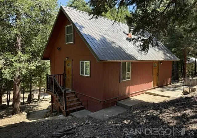 Single family home for sale at 22356 Crestline, Palomar Mountain, CA 92060 | MLS# 260011508SD