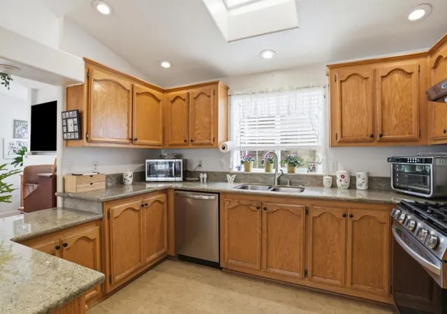 1st image of 433 Sylvan #120, Mountain View, CA 94041 | MLS# ML82046995