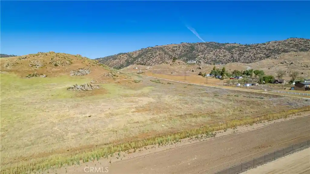 Photo 1 of Land for sale at 0 Edward St, Tehachapi, CA 93561 | MLS# PI26104182 | Listing updated on 2026-08-20