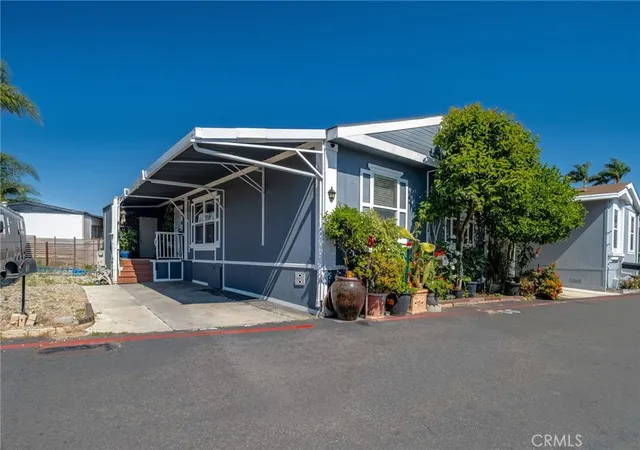 Photo 3 of Manufactured home for sale at 23701 S Western Ave, Torrance, CA 90501 | MLS# PW26104207 | Listing updated on 2026-10-05