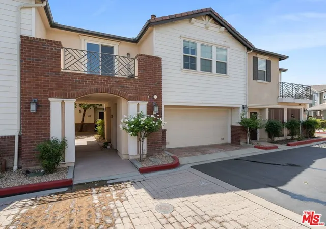 Homes for sale in Sylmar, CA | 16730 Nicklaus Dr #51, Sylmar, CA 91342 | MLS# 26651341