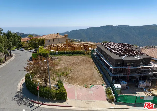 Photo 2 of Land for sale at 1588 Chastain, Pacific Palisades, CA 90272 | MLS# 26833583 | Listing updated on 2026-07-10