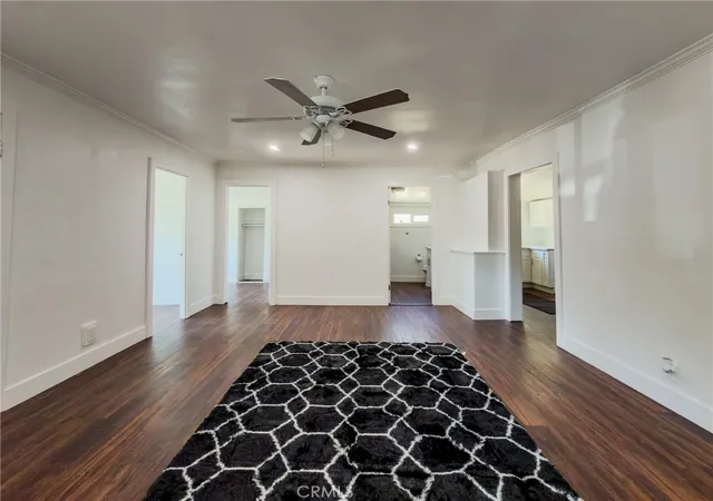 2nd image of 112 Crystal St, Taft, CA 93268 | MLS# DW26104213