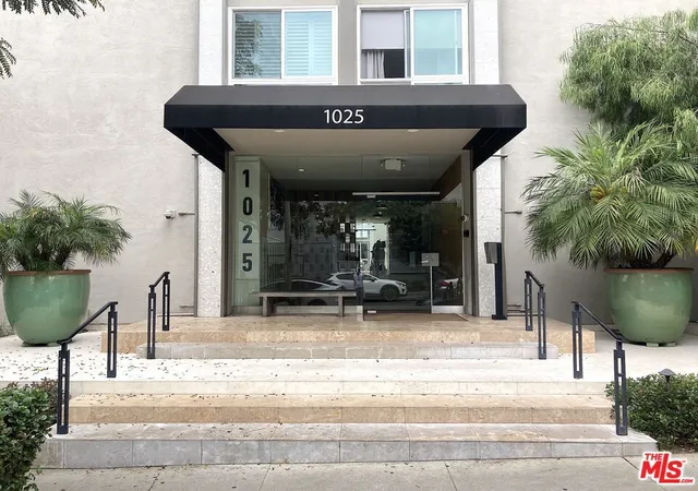 1st image of 1025 N Kings Rd #115, West Hollywood, CA 90069 | MLS# 26833531