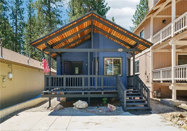 Homes for sale in Big Bear Lake, CA | 40137 Mahanoy Ln, Big Bear Lake, CA 92315 | MLS# IG26104171