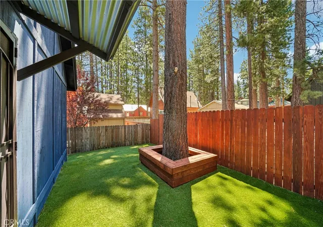 Homes for sale in Big Bear Lake, CA | 40137 Mahanoy Ln, Big Bear Lake, CA 92315 | MLS# IG26104171