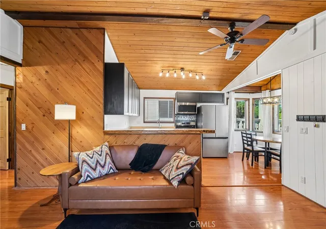 Homes for sale in Big Bear Lake, CA | 40137 Mahanoy Ln, Big Bear Lake, CA 92315 | MLS# IG26104171
