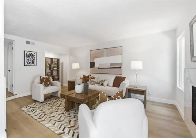 Photo 4 of Sale Pending at 10157 Camberley Ln, Cupertino, CA 95014 | MLS# ML82047034 | Listing updated on 2026-10-08