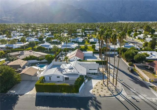 51st image of 1975 E Mark Leslie, Palm Springs, CA 92264 | MLS# IG26104304