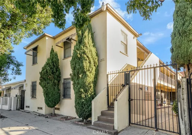 Photo 17 of Multi family home for sale at 1922 Locust, Long Beach, CA 90806 | MLS# SB26104278 | Listing updated on 2026-05-19
