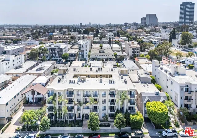image of 1417 S Westgate Ave, Los Angeles, CA 90025