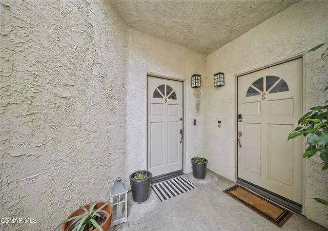Homes for sale in Agoura Hills, CA | 5728 Skyview Way, Agoura Hills, CA 91301 | Houzeo