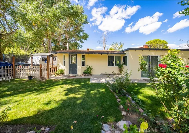 Homes for sale in Lake Hughes, CA | 43747 Sylvan Dr, Lake Hughes, CA 93532 | MLS# SR26104434