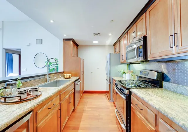 5th image of 3990 Centre, San Diego, CA 92103