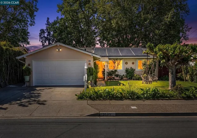 Homes for sale in Concord, CA | 3585 Esperanza Dr, Concord, CA 94519 | MLS# 41134559