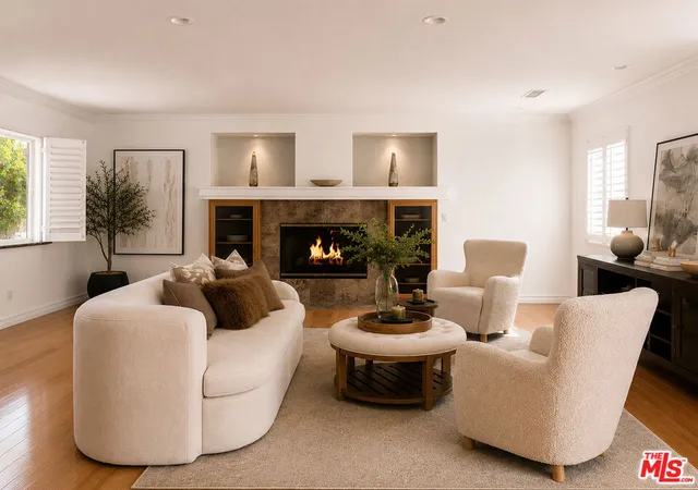 3rd image of 22780 Macfarlane Dr, Woodland Hills, CA 91364 | MLS# 26833585