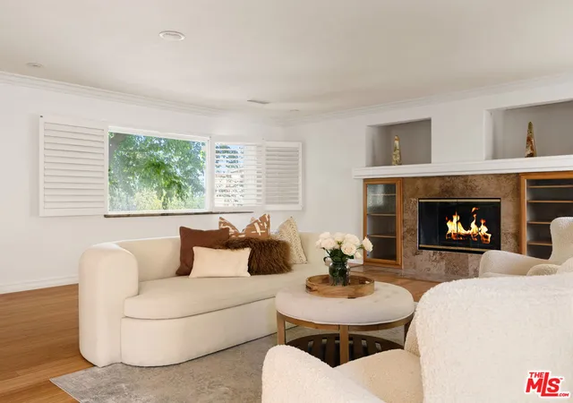 5th image of 22780 Macfarlane Dr, Woodland Hills, CA 91364 | MLS# 26833585
