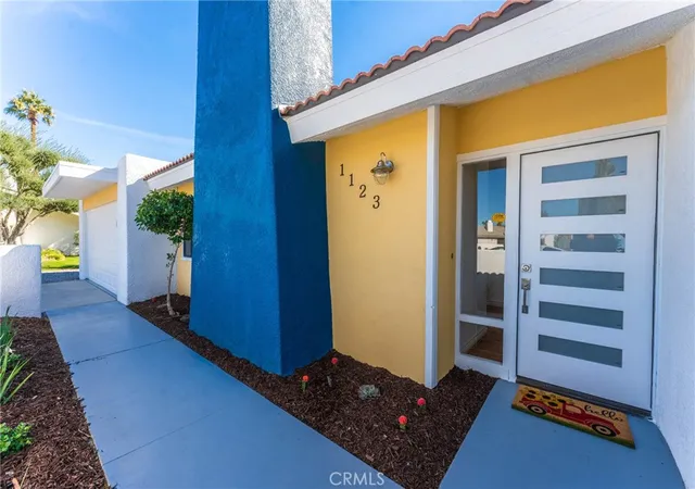 Photo 2 of Single family home for sale at 1123 E El Cid, Palm Springs, CA 92262 | MLS# PW26104450 | Listing updated on 2026-09-29