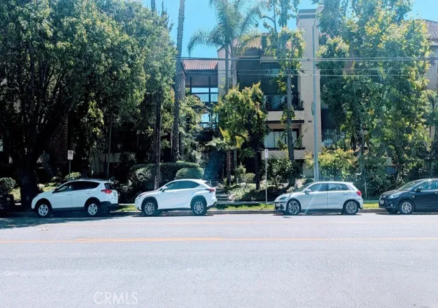 1st image of 13214 Moorpark St #108, Sherman Oaks, CA 91423 | MLS# SR26093121