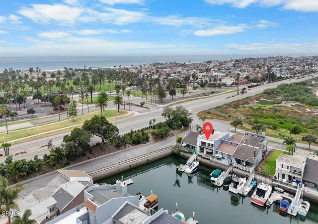 1st image of 4630 Eastbourne, Oxnard, CA 93035 | MLS# V1-36394