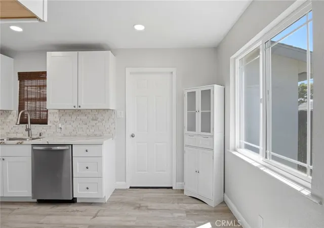 5th image of 341 2Nd, Livingston, CA 95334 | MLS# MC26104614