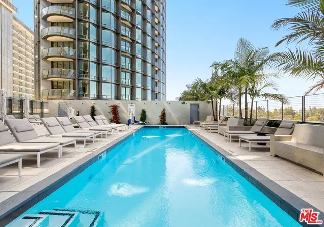 2nd image of Pk Elm Residences at Century Pl, Los Angeles, CA 90067