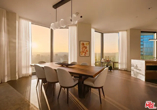 5th image of 211 W Elm Ct #28A, Los Angeles, CA 90067 | MLS# 26830931