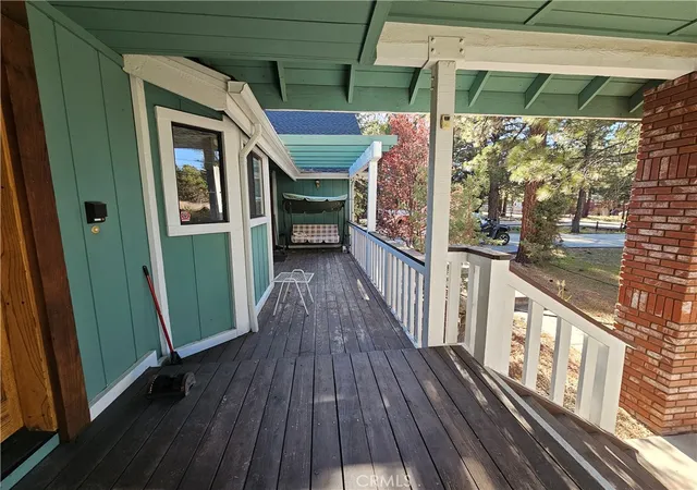 Homes for sale in Big Bear City, CA | 2474 Oak Ln, Big Bear City, CA 92314 | MLS# GD26103927