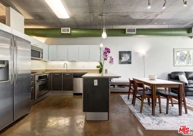 5th image of 645 W 9Th St #240, Los Angeles, CA 90015 | MLS# 26679949