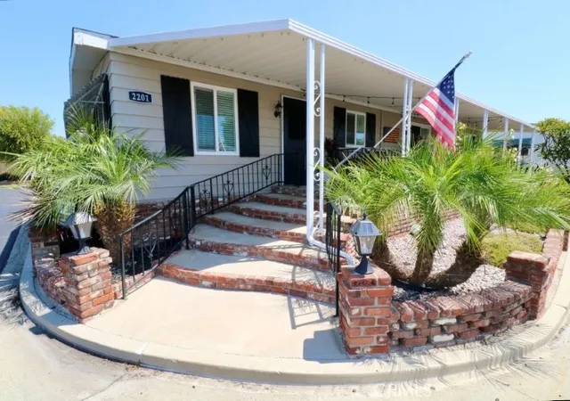 3rd image of 2201 Lake Side Dr #99, La Habra, CA 90631 | MLS# OC26104685