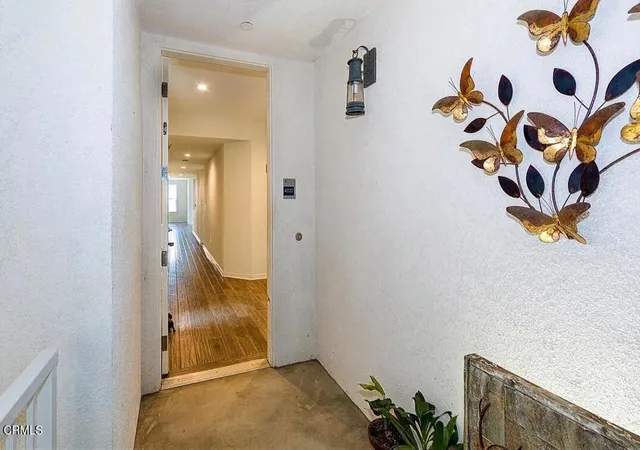 5th image of 4020 Tradewinds Dr, Oxnard, CA 93035 | MLS# V1-36400