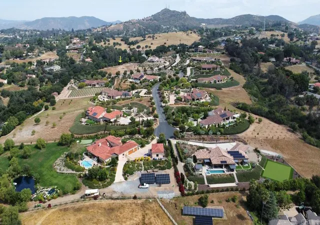 5th image of 3006 Via Montevina, Fallbrook, CA 92028 | MLS# NDP2604654