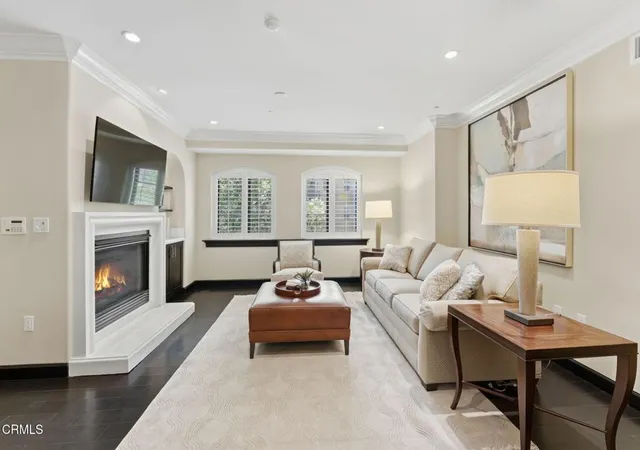 Photo 3 of Condo for sale at 155 Cordova St #205, Pasadena, CA 91105 | MLS# P1-27148 | Listing updated on 2026-09-24