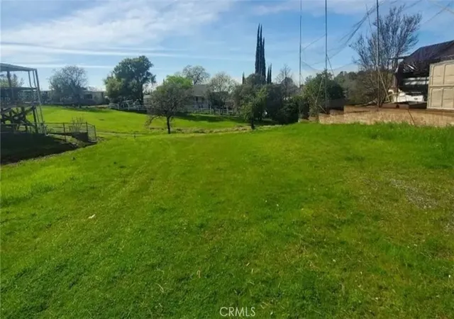 Photo 3 of Sale Pending at 517 Silver Leaf, Oroville, CA 95966 | MLS# OR26104754 | Listing updated on 2026-09-18