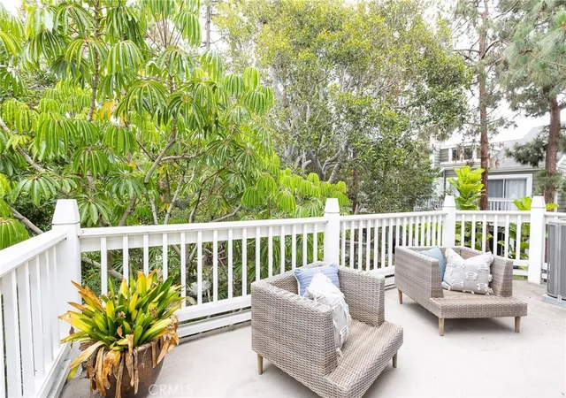 Photo 3 of Condo for sale at 3010 Elmira #42, Costa Mesa, CA 92626 | MLS# OC26104399 | Listing updated on 2026-10-06
