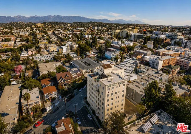 5th image of 2430 Ocean View Ave, Los Angeles, CA 90057 | MLS# 26831741