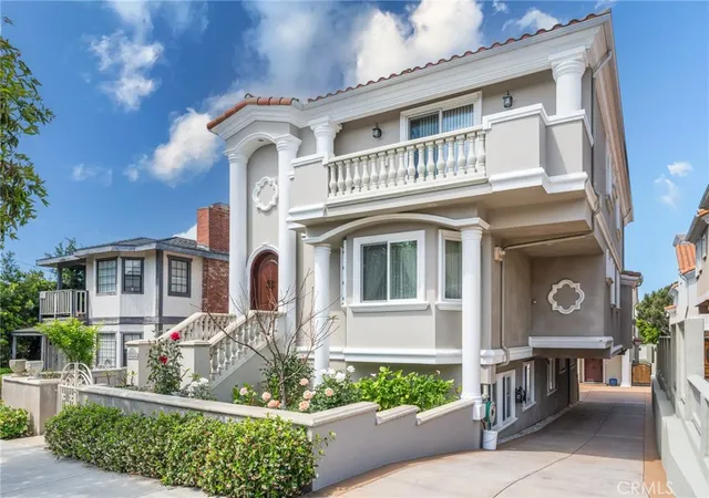 Homes for sale in Redondo Beach, CA | 217 S Irena Ave #A, Redondo Beach, CA 90277 | MLS# PV26104706